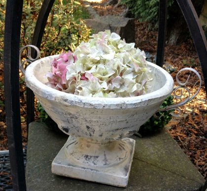 Schale auf Fuss Valo Creme Keramik Landhaus Pflanzkübel Blumentopf Vase H 27cm