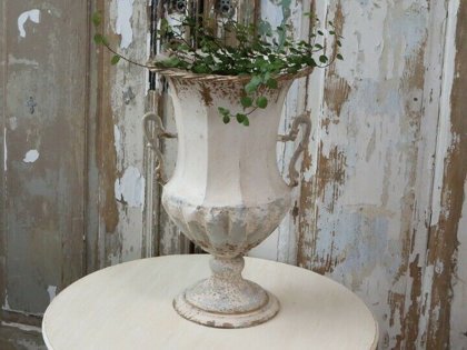 Chic Antique Vase/ Topf / Amphore auf Fuss ° Antique Creme Shabby H 54 cm